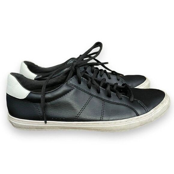 Old Navy Court Sneaker - Picture 1 of 9